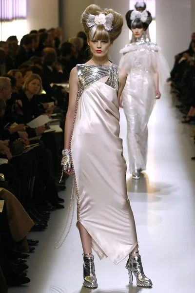 Look 56